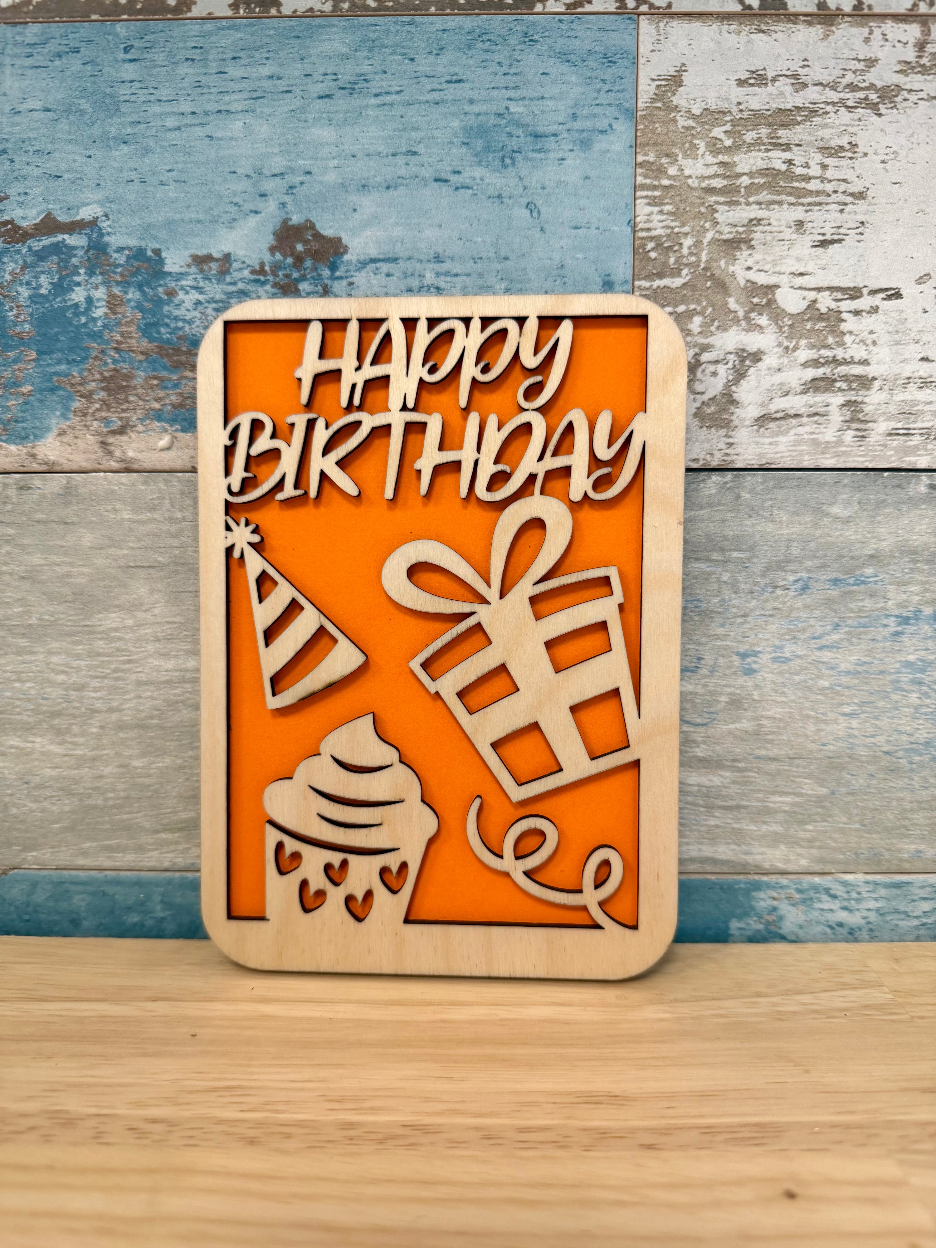 Card Happy Birthday Cupcake & Gift